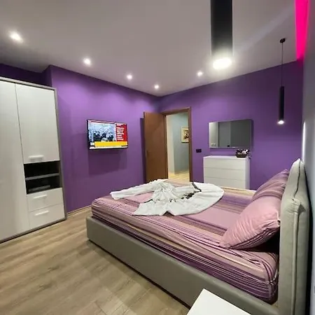 Apartment Gold *