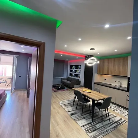 Apartment Gold